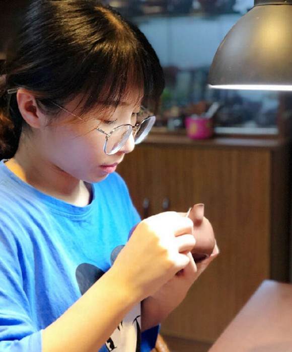 紫砂艺人陈婷婷，工艺美术师