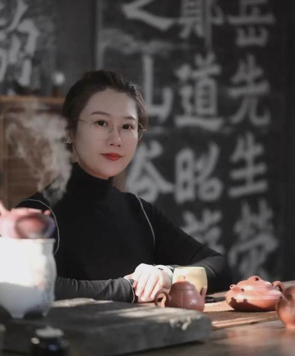 紫砂艺人陈容，工艺美术师
