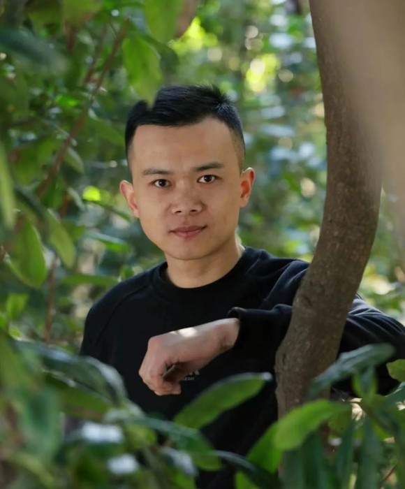 紫砂艺人陈岗，民间实力派