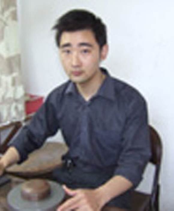 紫砂艺人陈涛，助理工艺美术师