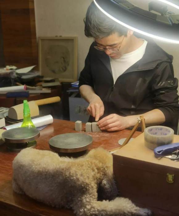 紫砂艺人陈瀚柽，民间实力派