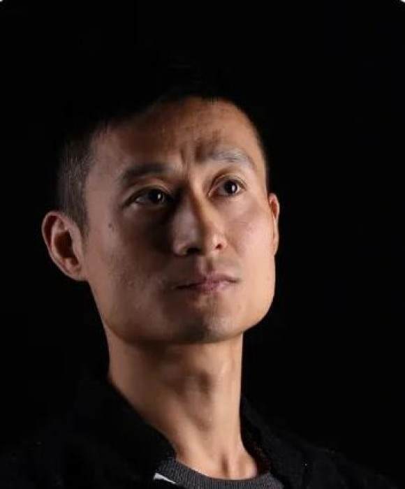 紫砂艺人陈礼强，工艺美术师