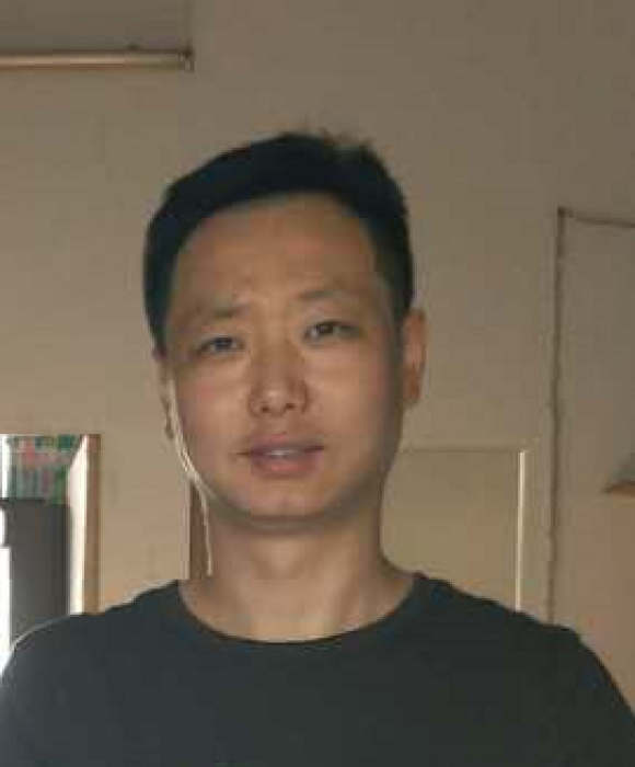 紫砂艺人陈达军，助理工艺美术师