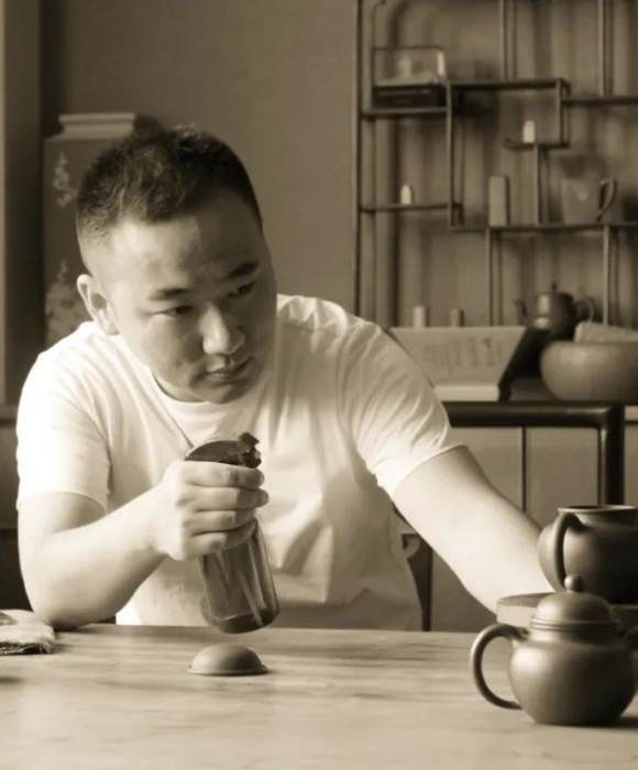 紫砂艺人顾嘉玮，民间实力派