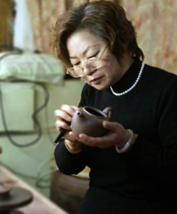 紫砂艺人顾秀娟，工艺美术师