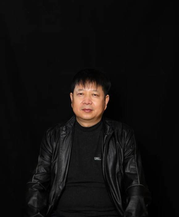 紫砂艺人马卫明，民间实力派