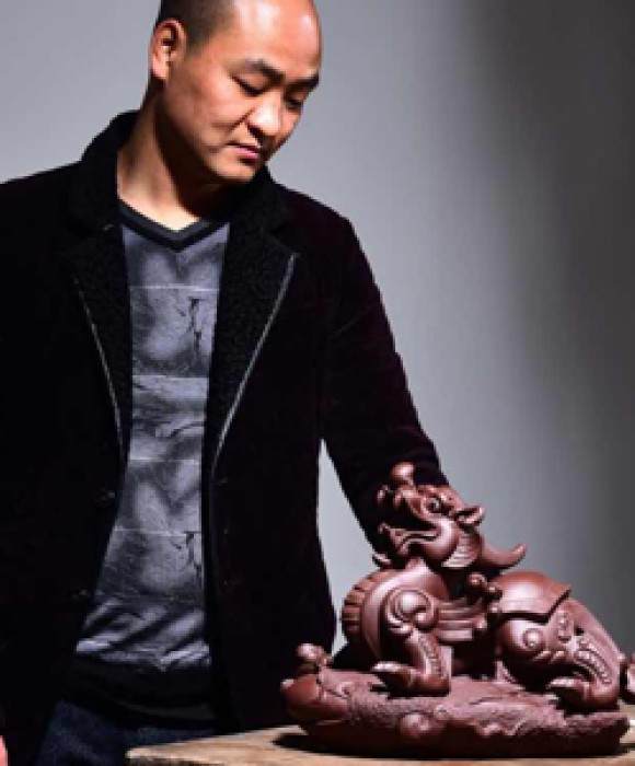 紫砂艺人马坤，工艺美术师