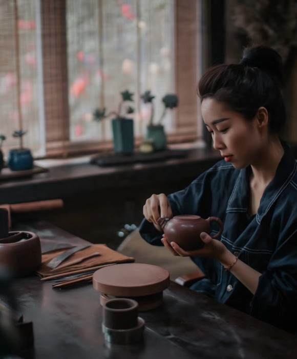 紫砂艺人马晨，高级工艺美术师