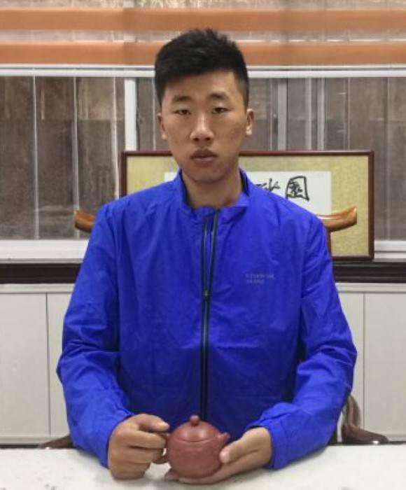 紫砂艺人马杰望，工艺美术师