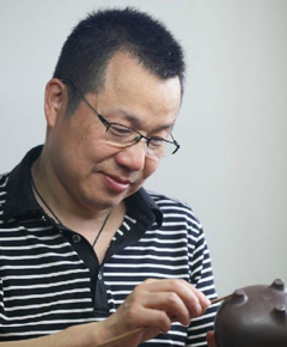 紫砂艺人高俊，正高级工艺美术师