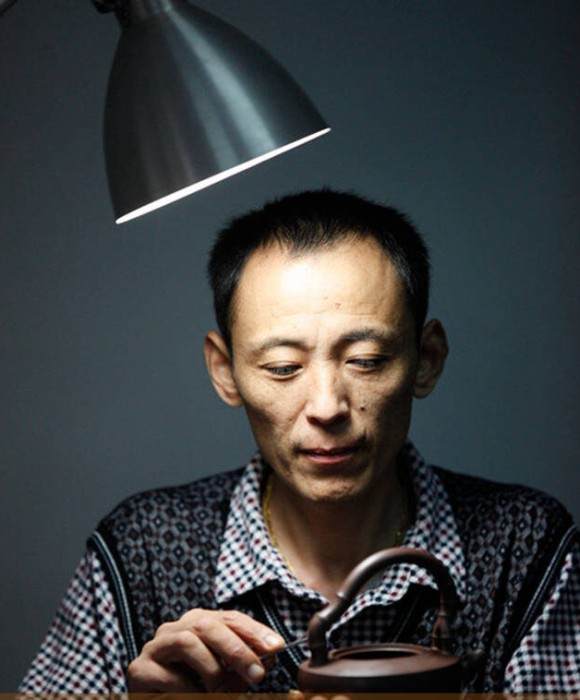 紫砂艺人高红军，工艺美术师