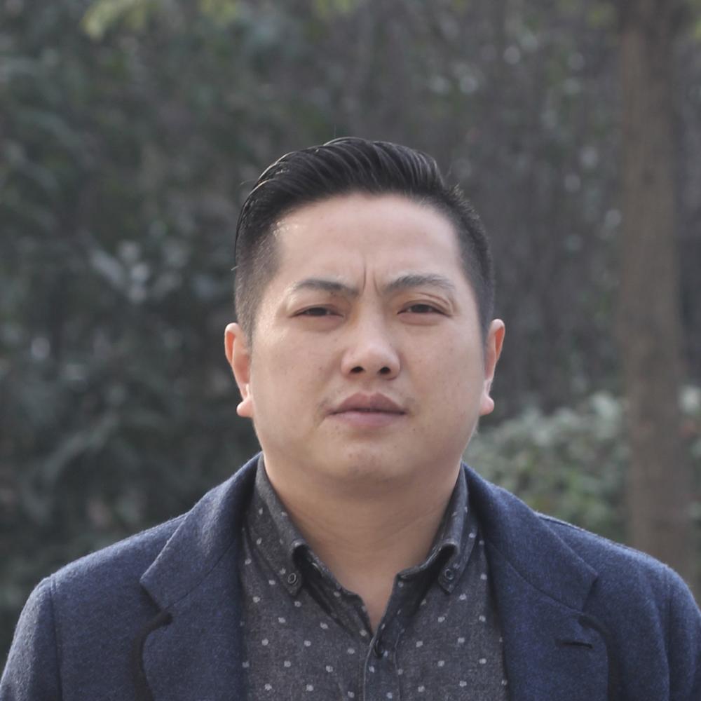 紫砂艺人魏治国，高级工艺美术师