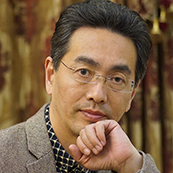 紫砂艺人鲍曙岩，正高级工艺美术师