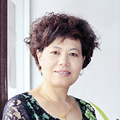 紫砂艺人鲍雯君，正高级工艺美术师
