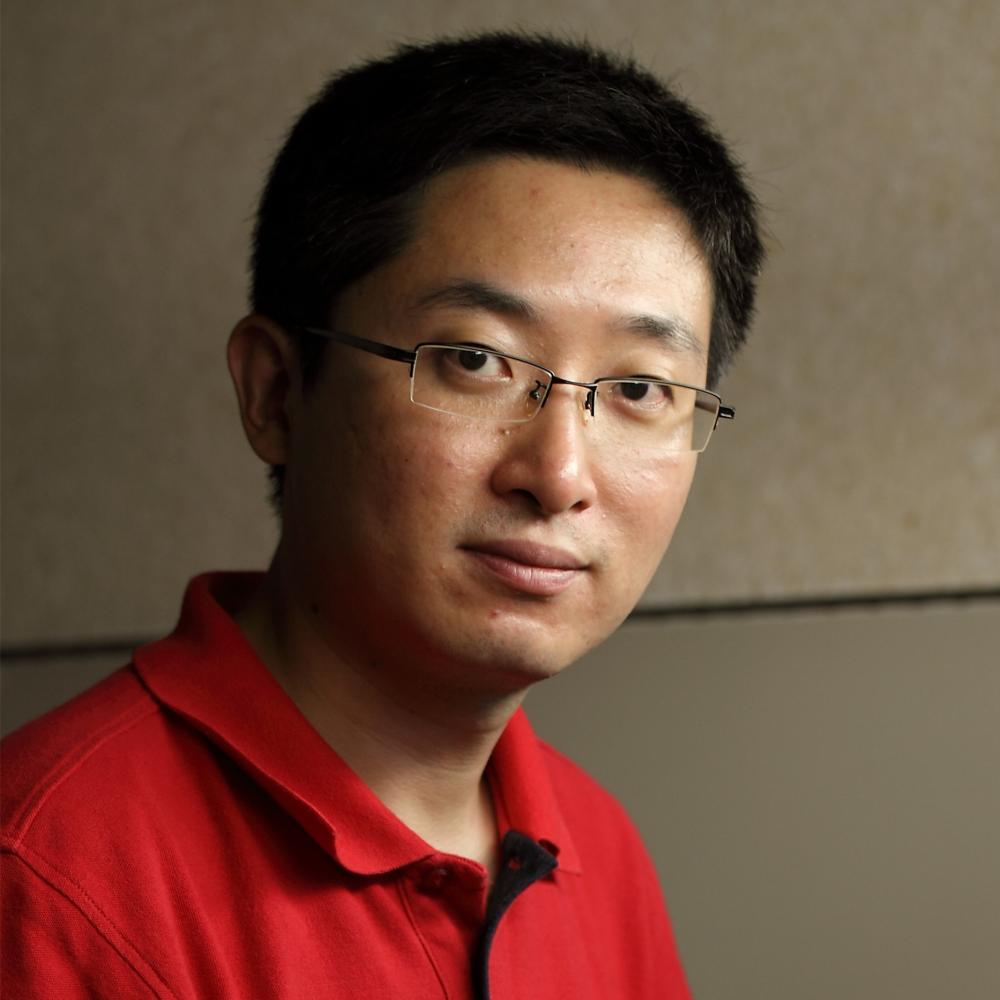紫砂艺人鲍骧，助理工艺美术师