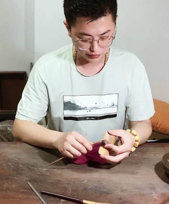 紫砂艺人齐远，民间实力派
